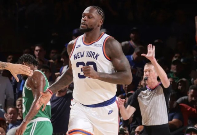 开双臂滑跪 开双臂滑跪